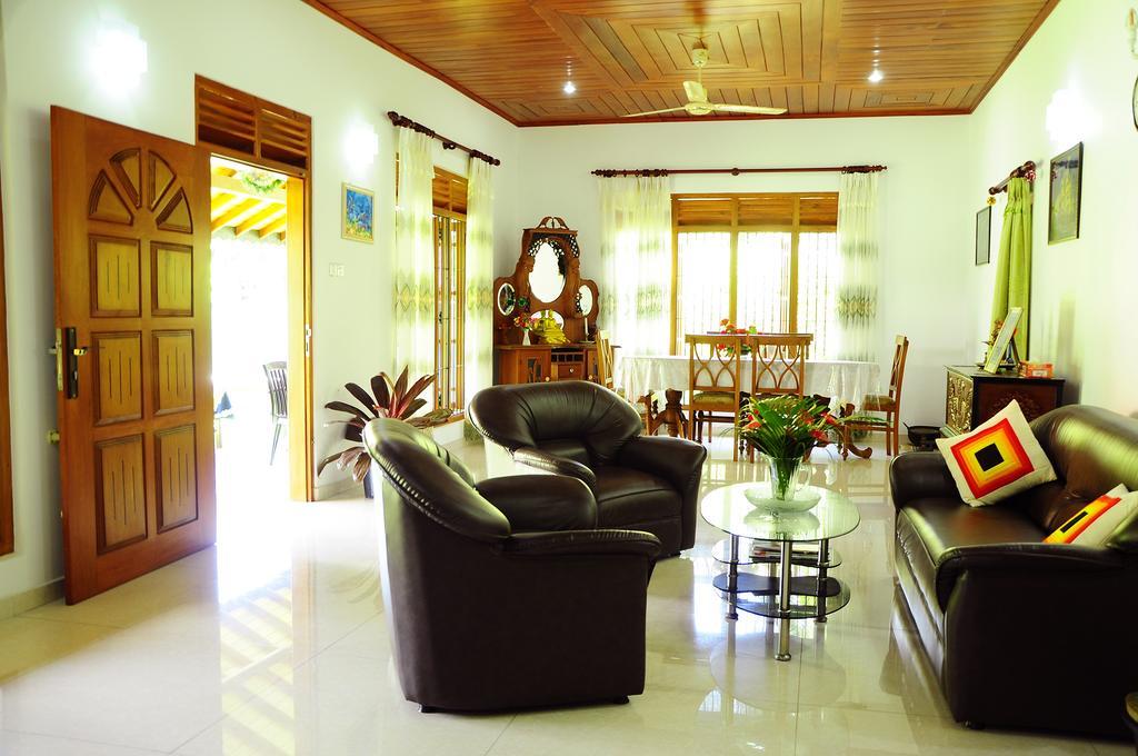 Lumbini Villa Bentota Cameră foto